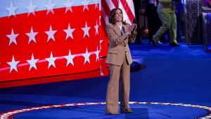 Kamala Harris aparece à frente de Trump em Estados cruciais para as eleições dos EUA