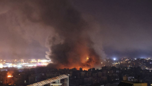 Ataques israelenses atingem arredores do aeroporto de Beirute