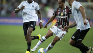 Grêmio empata com o Fluminense no Maracanã com um pênalti polêmico nos acréscimos