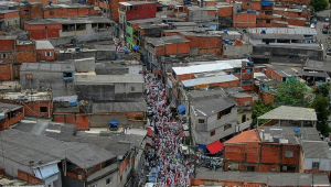 Pessoas negras representam 73% da população nas favelas, aponta Censo